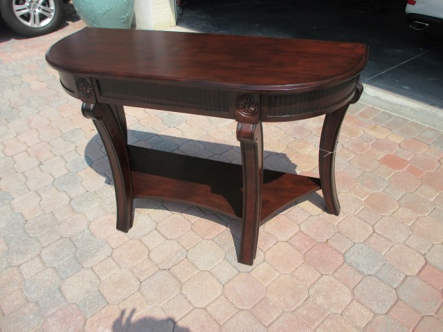 Rooms To Go Sofa Table